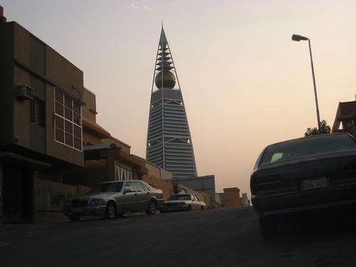 Riyadh Residents Discover Free Mental Health Services Amid Rising Stress